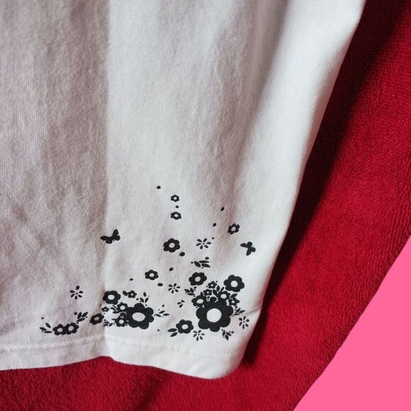 Design T-shirts Store Graphic T-Shirt Tree Design Size Medium - Picture 9 of 12